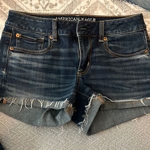 American eagle Jean shorts size 4 gently worn